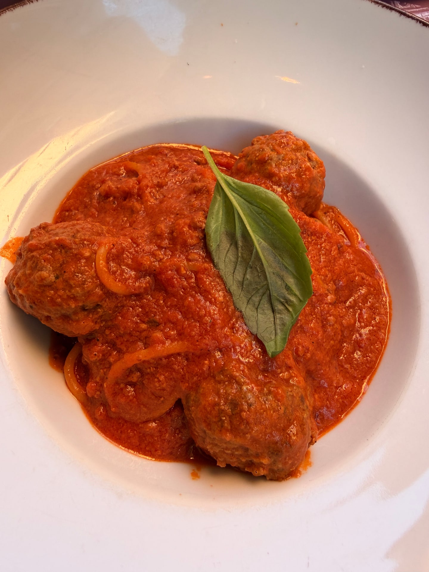 Spaghetti in tomato sauce at Benso Bistro near the Colosseum in Rome