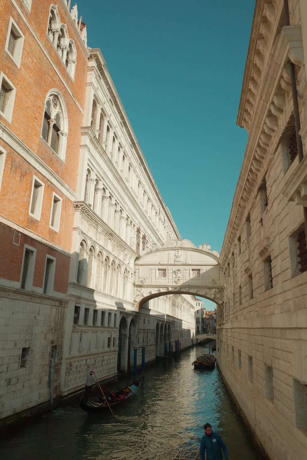 Bridge of Sighs crossing the canal beside Doge's Palace in Venice