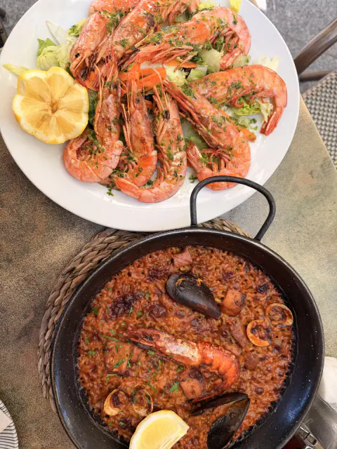 delicious paella 🦐