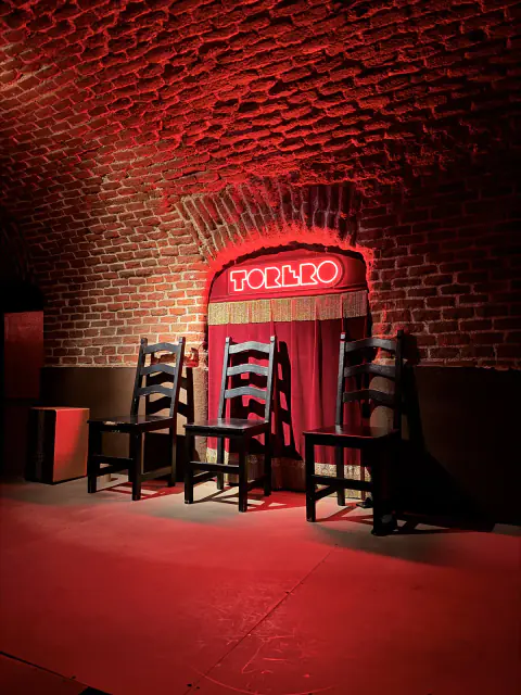 the intimate venue ❤️