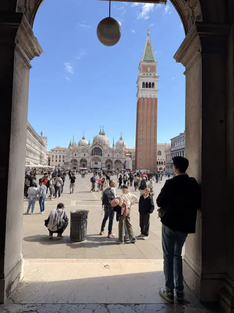 the whole plaza
